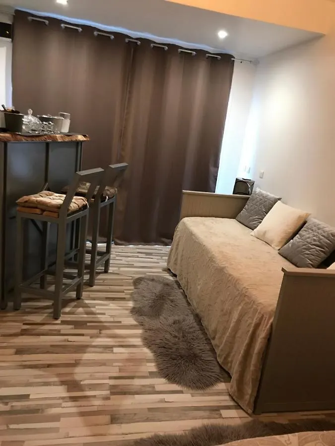 Bed and Breakfast Chambres D'Hotes Les Oliviers - Μαρινιάν