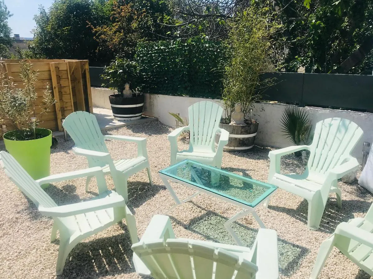 Bed & Breakfast Chambres D'Hotes Les Oliviers - Marignane France