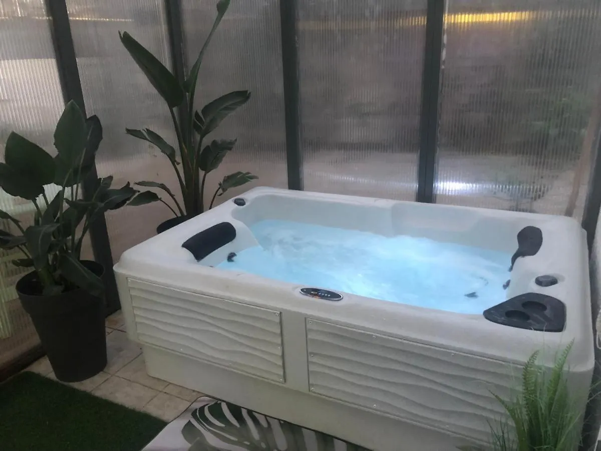 Chambres D'Hotes Les Oliviers - Marignane