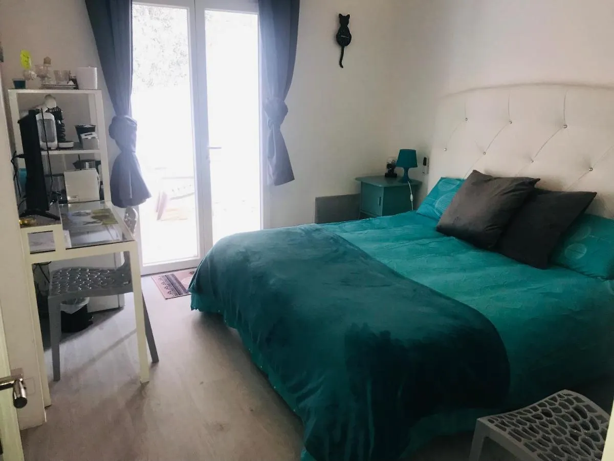 Bed and breakfast Chambres D'Hotes Les Oliviers - Marignane